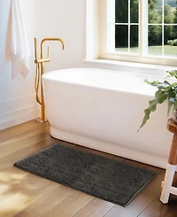ienjoy Home Soft Absorbent Chenille Bath Mat