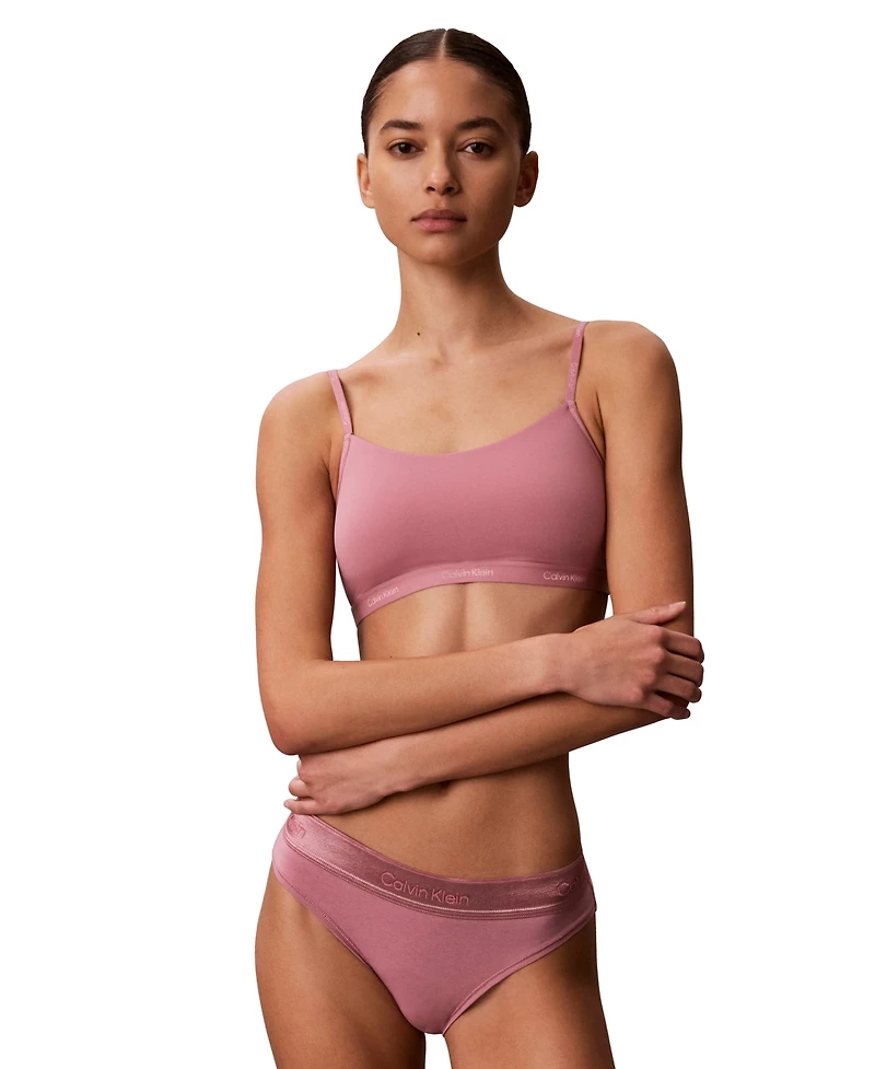 Calvin Klein Women's Form To Body Lightly Lined Bralette QF7554