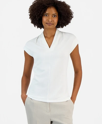 Kasper Women's Cap-Sleeve V-Neck Crepe Top