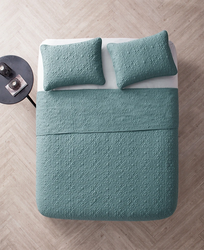 Vcny Home Caroline Embossed 3-Pc. Quilt Set, King