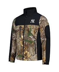 Dunbrooke Men's Camo New York Yankees Hunter Softshell Realtree Full-Zip Jacket