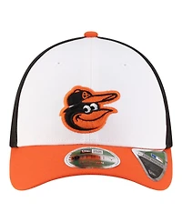 New Era Men's White/Orange Baltimore Orioles Player Replica 39THIRTY M-Crown Flex Hat