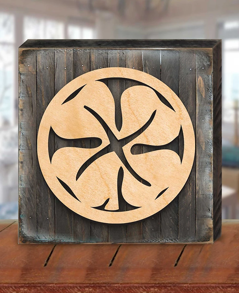 Designocracy Four Leaf Clover Shamrock Cell