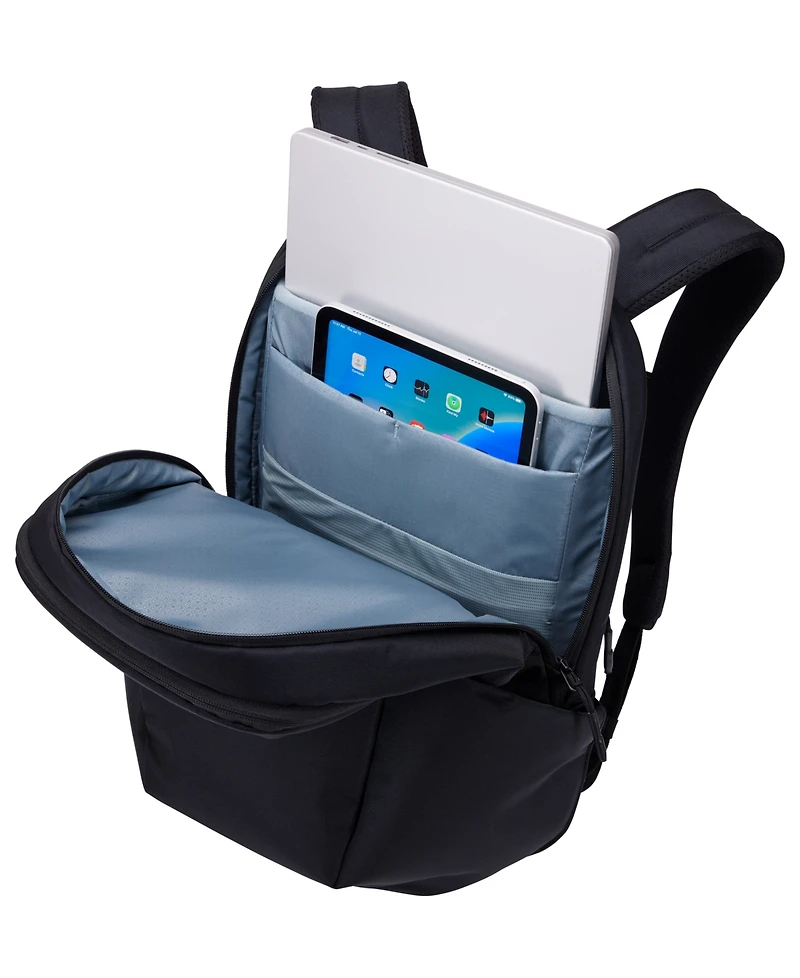 Thule Subterra 21-Liter Backpack