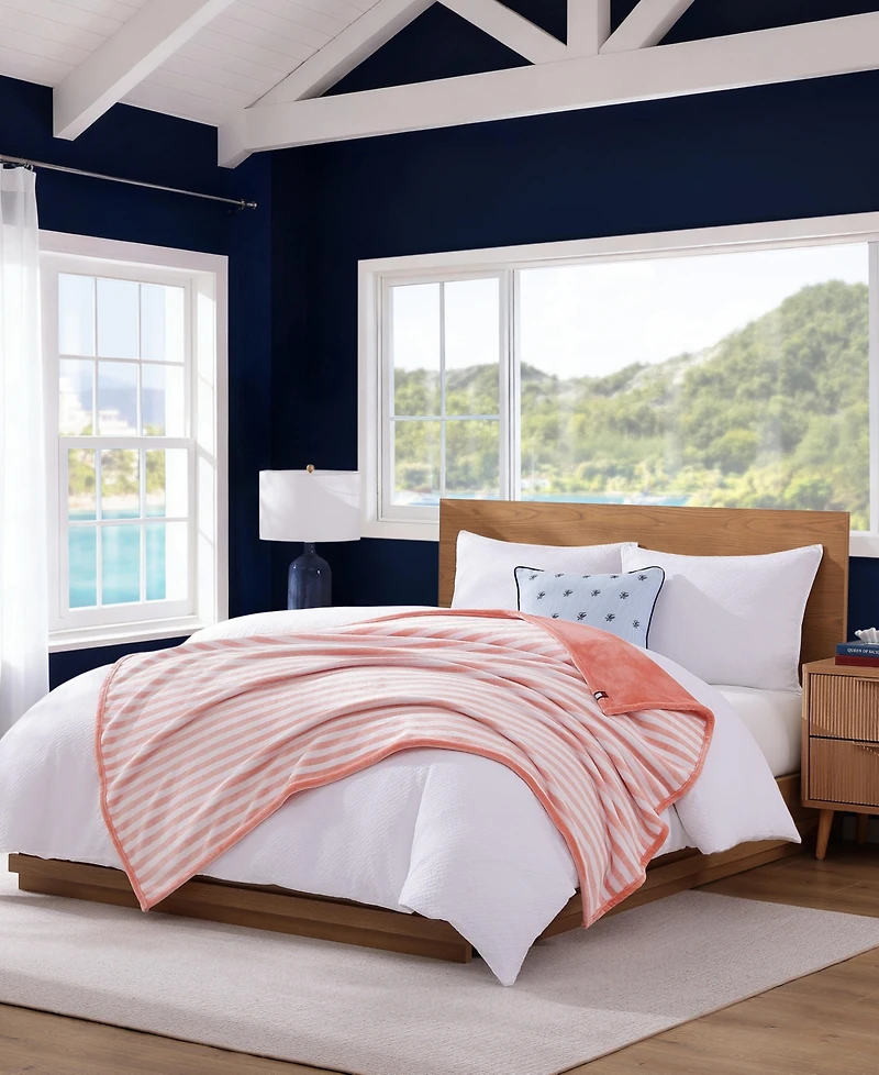 Tommy Hilfiger Laguna Beach Stripe Printed Plush Throw, 70" x 50"