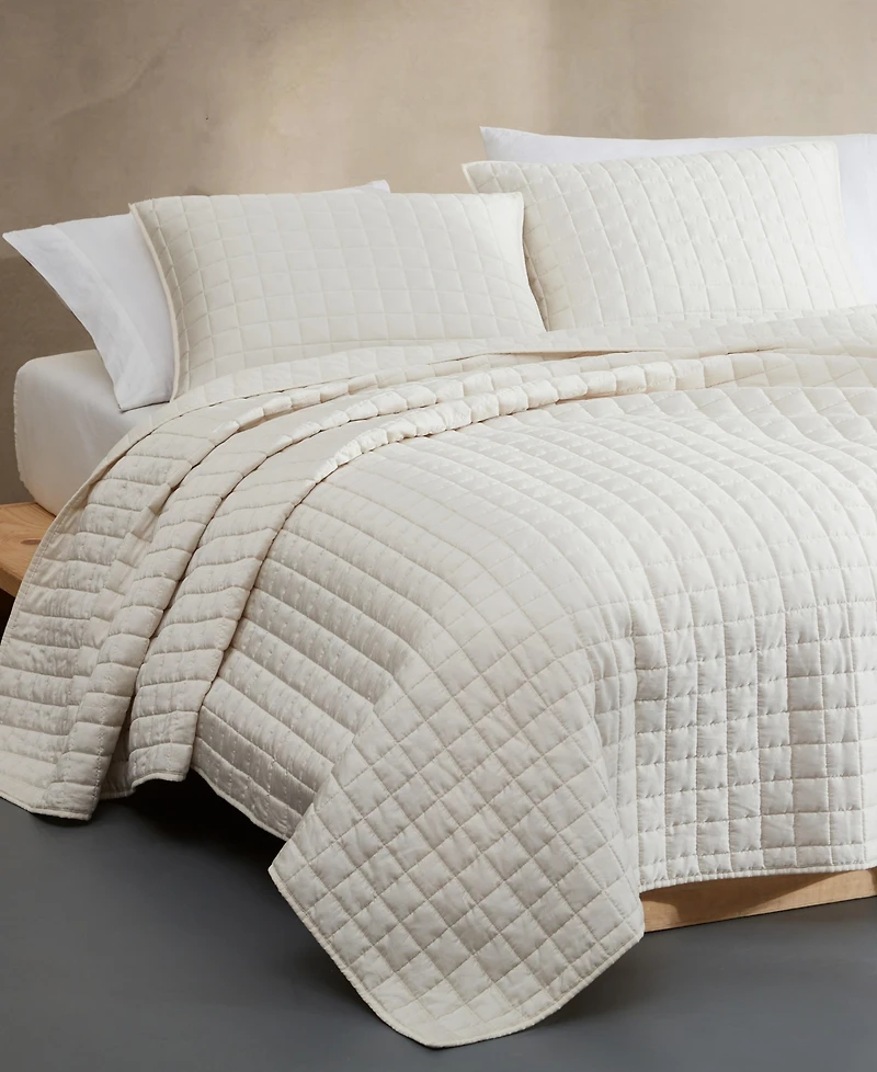 Calvin Klein Signature Solid 3-Pc. Quilt Set