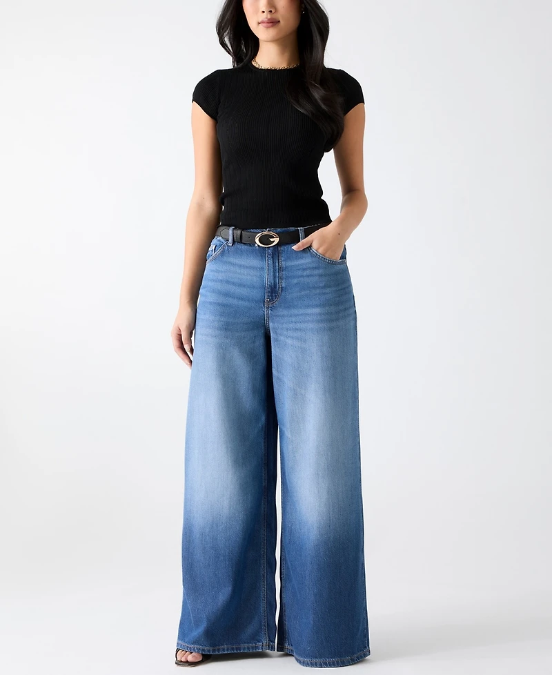 Guess Women's Short-Sleeve Crew Neck Sweater