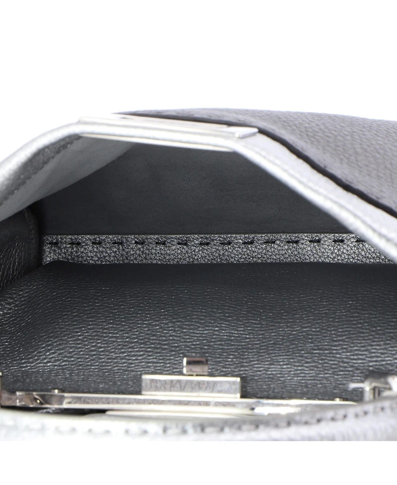 Pre-Owned Fendi Medium Selleria Peekaboo Bag Leather