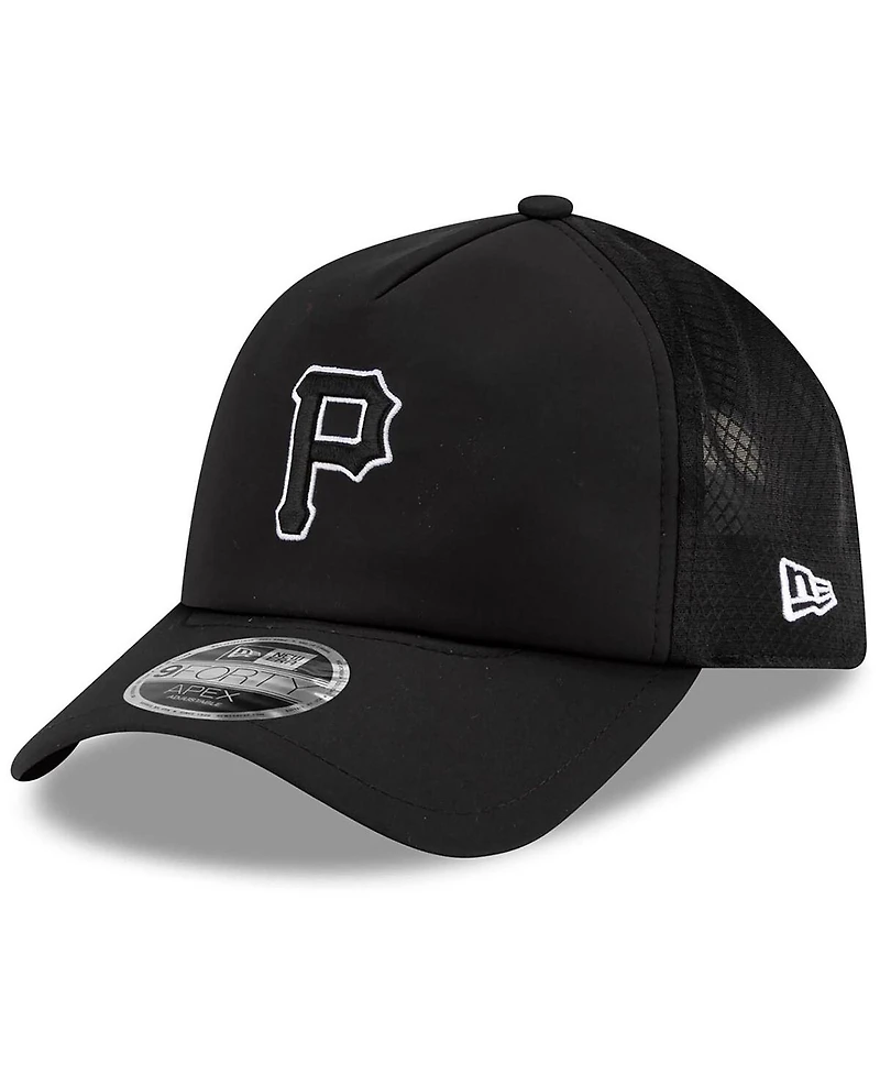 New Era Men's Black Pittsburgh Pirates 2026 Batting Practice Apex 9FORTY Adjustable Trucker Hat