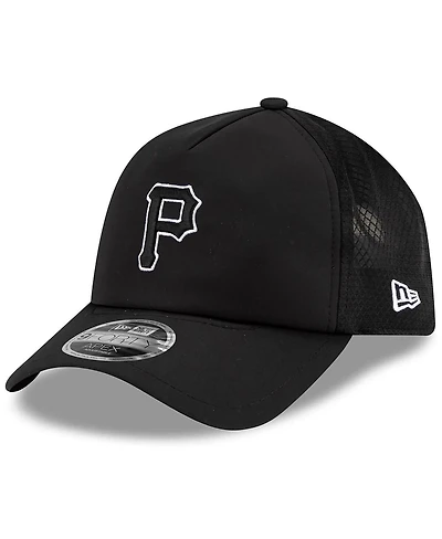 New Era Men's Black Pittsburgh Pirates 2026 Batting Practice Apex 9FORTY Adjustable Trucker Hat