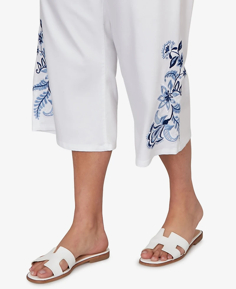 Ruby Rd. Plus Embroidered Hem Denim Capri Pants