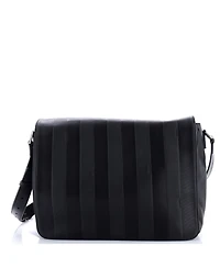 Pre-Owned Fendi Large Flap Messenger Bag Pequin Embossed Leather