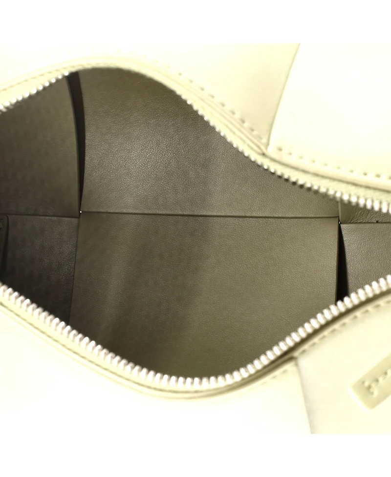 Pre-Owned Bottega Veneta Canette Crossbody Bag Maxi Intrecciato Leather