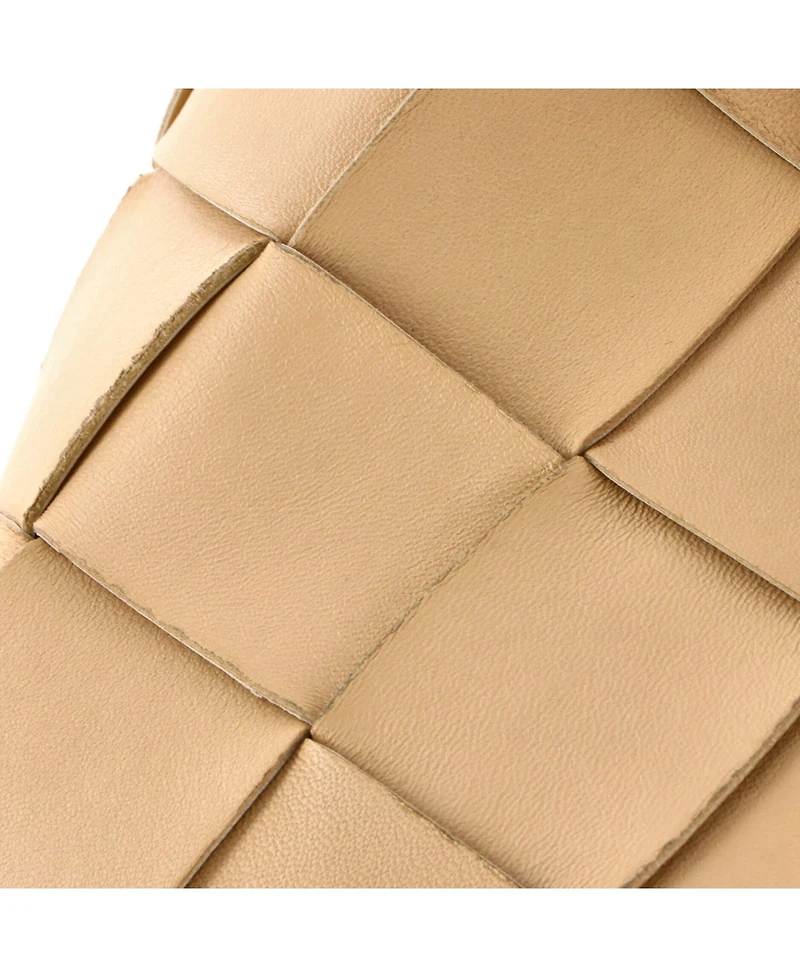 Pre-Owned Bottega Veneta Small Cassette Bucket Bag Maxi Intrecciato Leather