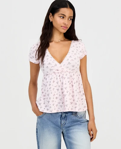 Hippie Rose Juniors' Surplice-Neck Babydoll Top