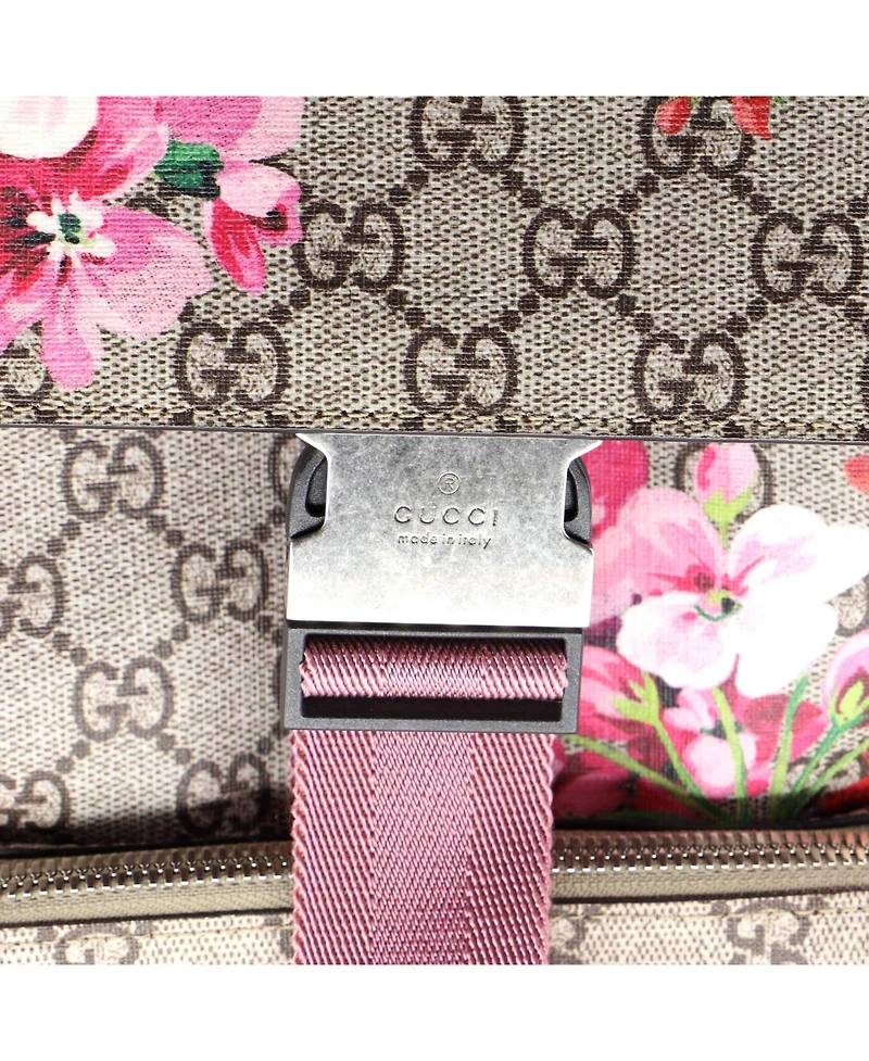 Pre-Owned Gucci Small Buckle Backpack Blooms Print Gg Coated Canvas