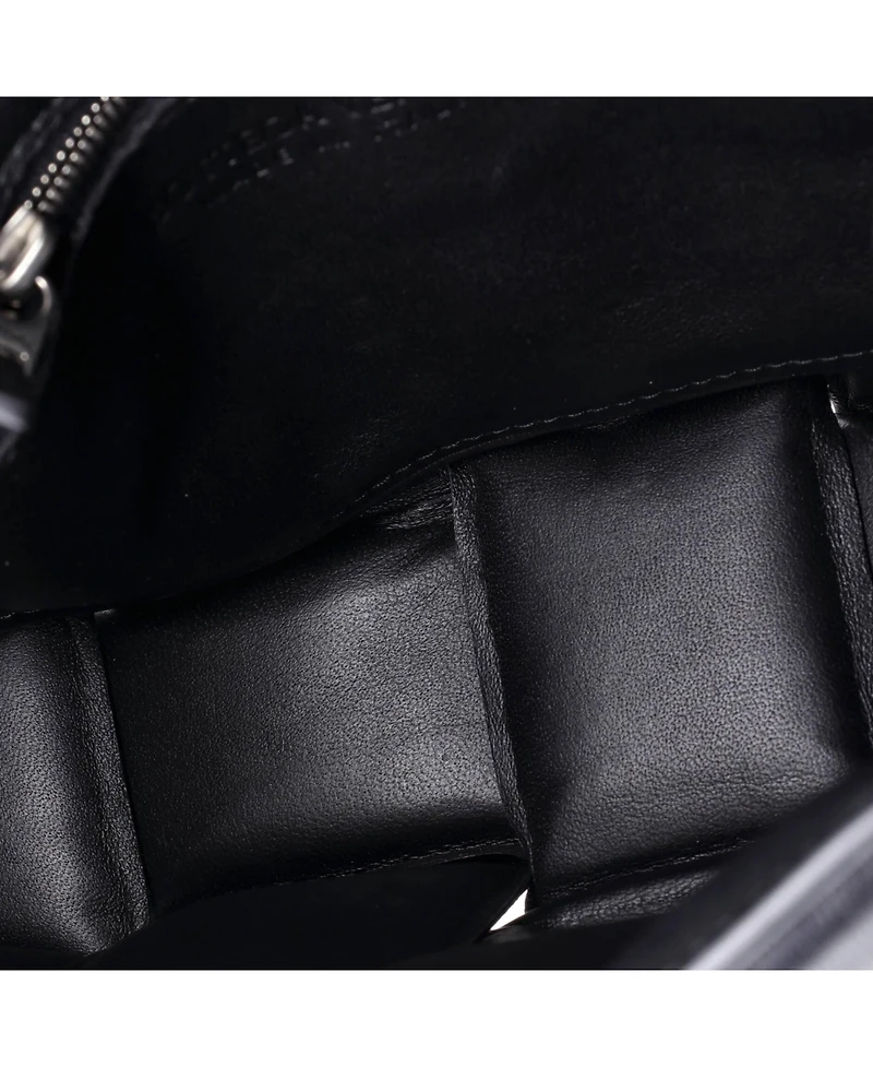 Pre-Owned Bottega Veneta Small Cassette Crossbody Bag Maxi Intrecciato Leather
