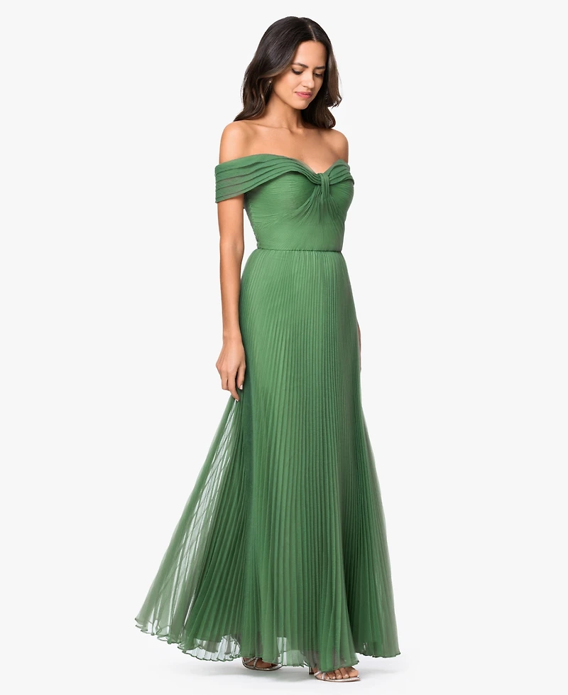 Xscape Women's Off-The-Shoulder Gown