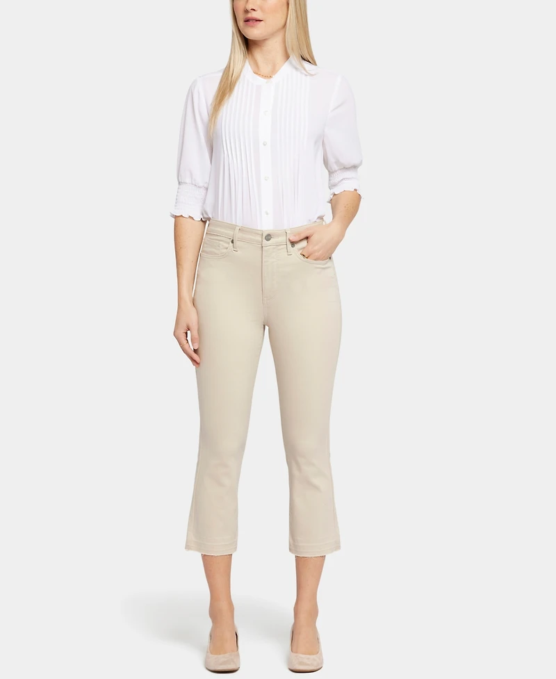 Nydj Petite Chloe Pull-On Capri Jeans
