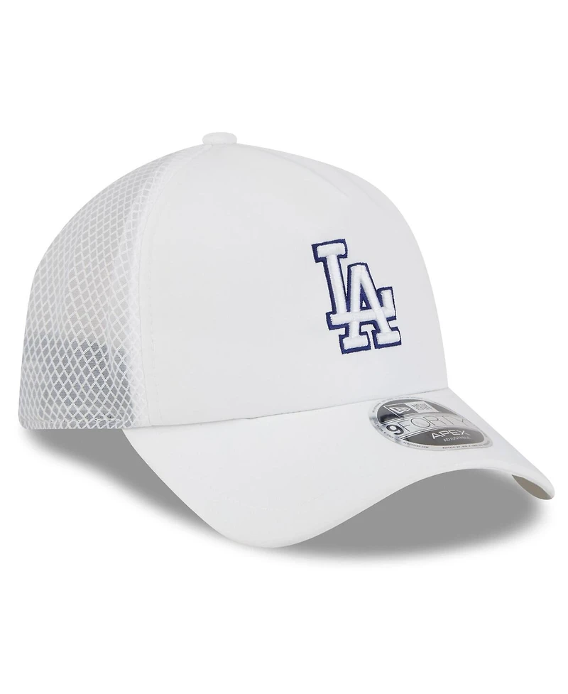 New Era Men's White Los Angeles Dodgers 2026 Batting Practice Apex 9FORTY Adjustable Trucker Hat