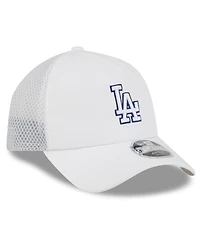 New Era Men's White Los Angeles Dodgers 2026 Batting Practice Apex 9FORTY Adjustable Trucker Hat