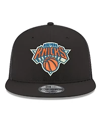 New Era Men's New York Knicks Core Logo Meshback 9FIFTY Snapback Hat