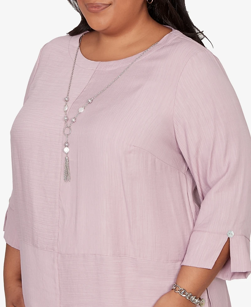 Alfred Dunner Plus Vintage Charm Textured Spliced Rose Top with Necklace