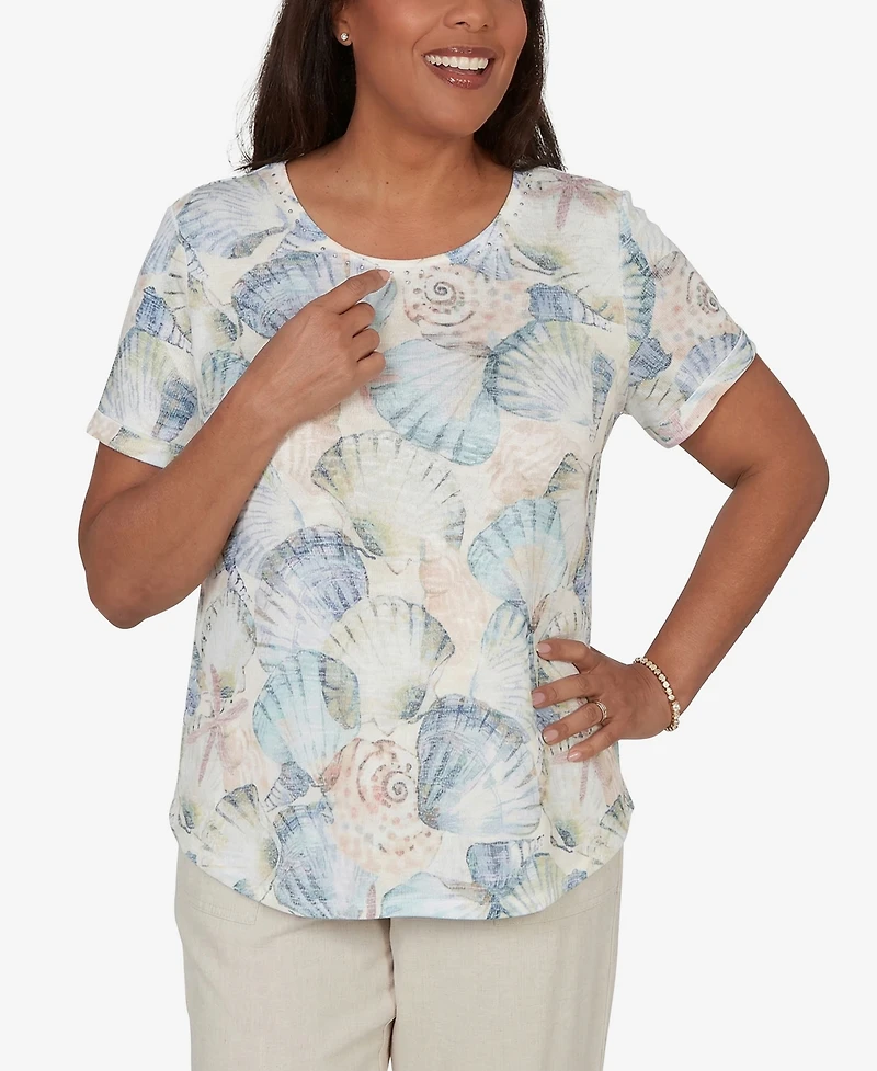 Alfred Dunner Women's Vintage Charm Seashells Embellished Short-Sleeve Top