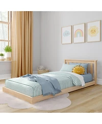 Max & Lily Classic Floor Bed, Twin
