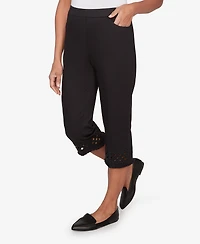 Alfred Dunner Petite Detail Driven Geometric Cut-Out Flat Front Capri Pants