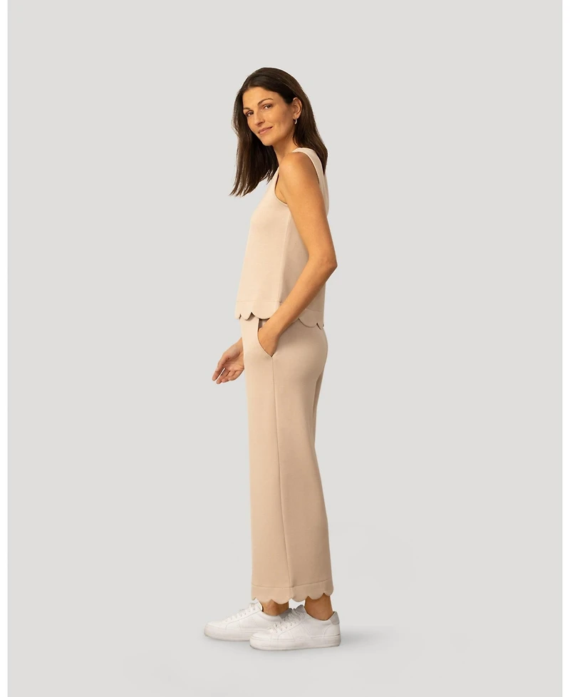 Cable & Gauge Women's Scallop Trim Top and Capri Pant Set