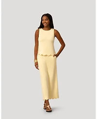 Cable & Gauge Women's Scallop Trim Top and Capri Pant Set