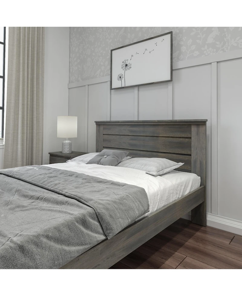 Max & Lily Farmhouse Queen Panel Bed, Pecan