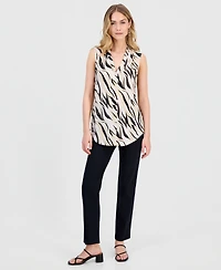 Jm Collection Women's Printed Sleeveless V-Neck Knit Top