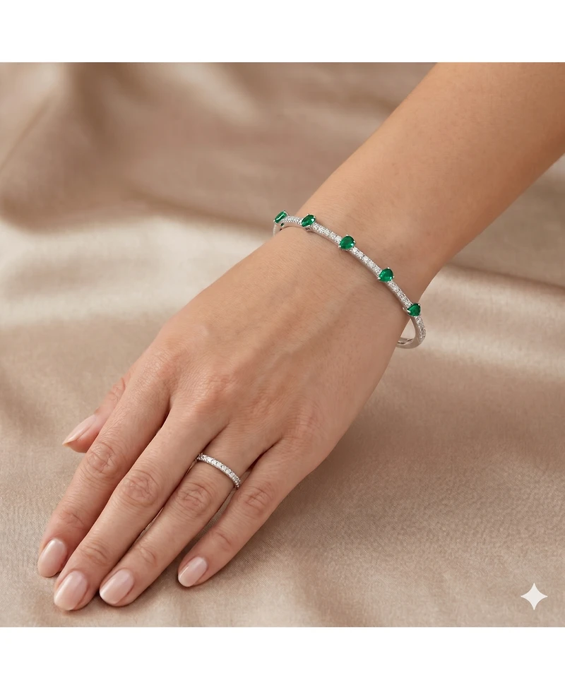 Simona Radiant Pear-shaped and Round Cubic Zirconia Bangle