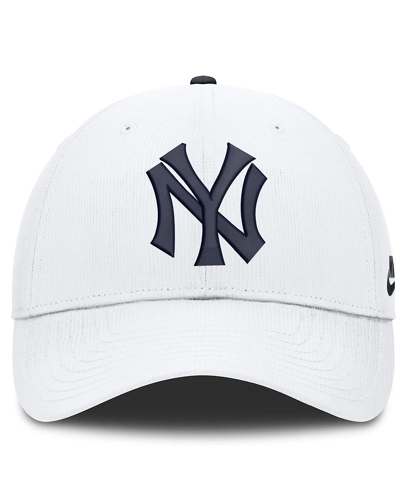 Nike Men's White New York Yankees Cooperstown Club Dri-fit Adjustable Hat