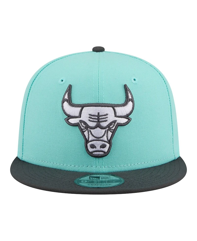 New Era Men's Turquoise/Charcoal Chicago Bulls Color Pack Two-Tone 9FIFTY Snapback Hat