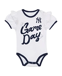 Outerstuff Baby Girls 3-Piece New York Yankees Bodysuit, Headband and Skirt Set