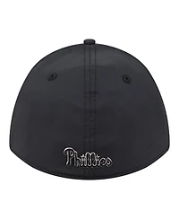 New Era Men's Black Philadelphia Phillies Metallic 39THIRTY M-Crown Flex Hat