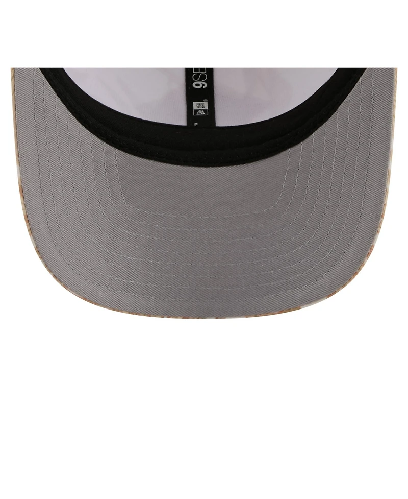 New Era Men's Tan Chicago Cubs Tonal Palm 9SEVENTY Adjustable Trucker Hat