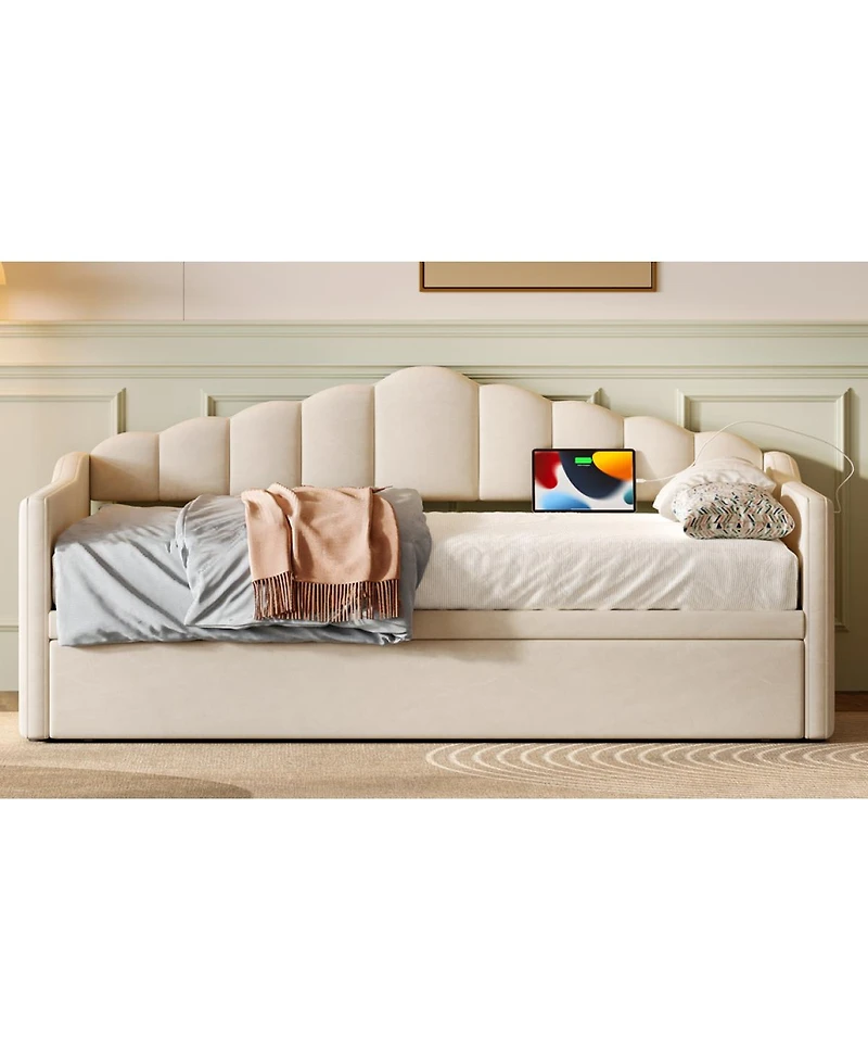 Streamdale Furniture Daybed with Pop-Up Trundle and Charging Ports