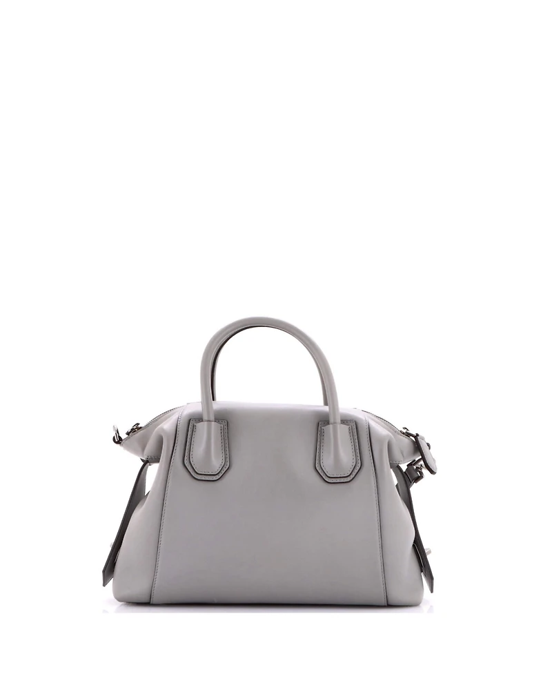 Pre-Owned Givenchy Small Antigona Soft Bag Leather