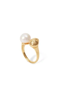Retro Chic Eden Pearl Ring