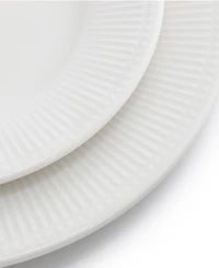 Elama Farrah 18-Piece Dinnerware Set, Service For 6