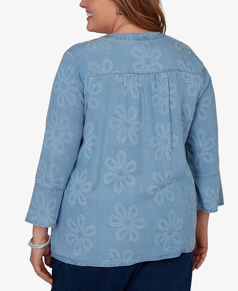 Alfred Dunner Plus Camden Market Tonal Embroidered Soft Henley Top