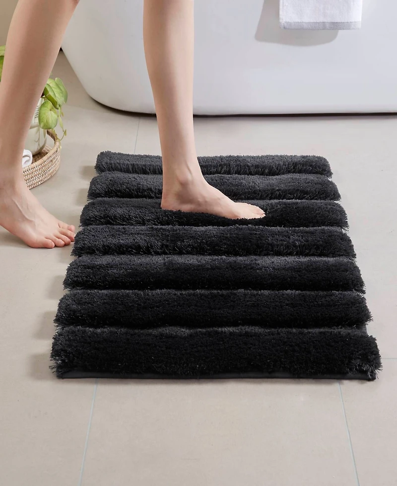 Madison Park Pearl Tufted Channel Bath Rug