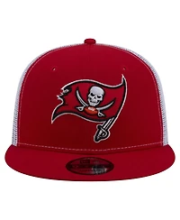 New Era Men's Red Tampa Bay Buccaneers Core Team 9FIFTY Trucker Snapback Hat