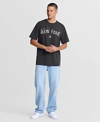 Fanatics Men's Anthracite New York Yankees Bloom T-Shirt