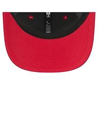 New Era Men's Red Tampa Bay Buccaneers 9SEVENTY Trucker Adjustable Hat