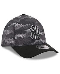 New Era Men's Black York Yankees Camo 39THIRTY A-Frame Flex Hat